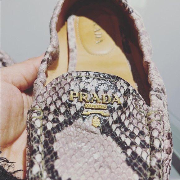 ✨👠PRADA 👠✨ Authentic 
8 1/2 M loafers - Picture 2 of 4